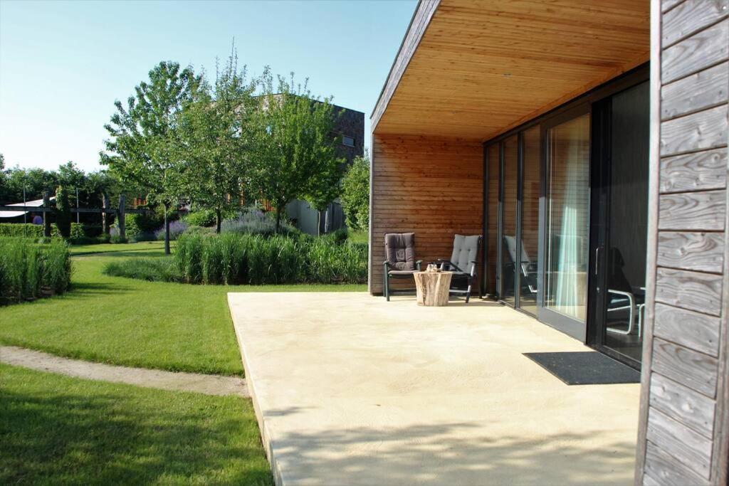 Sfeervol Chalet Midden In De Natuur Halle Exterior foto