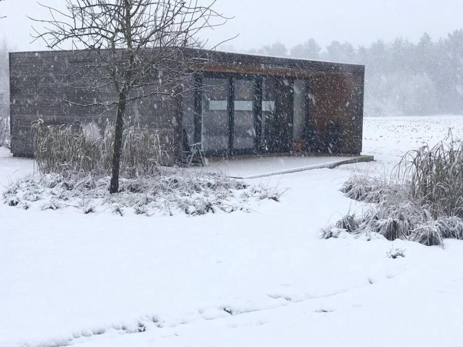 Sfeervol Chalet Midden In De Natuur Halle Exterior foto